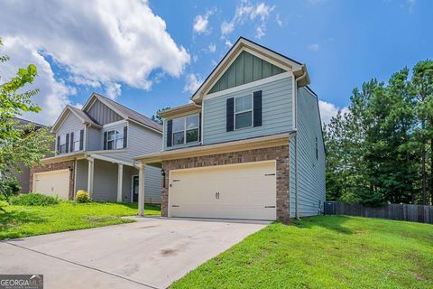 Single Family Residence in Union City GA 5497 Union Hill Court.jpg