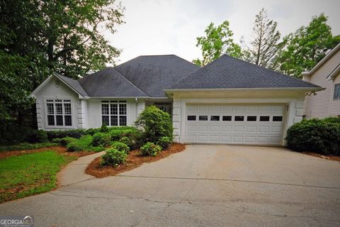 Single Family Residence in Villa Rica GA 10121 Lakeview Parkway.jpg