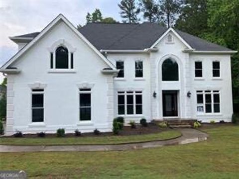 Single Family Residence in Alpharetta GA 870 Thornberry Drive.jpg