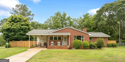 Single Family Residence in Washington GA 836 Berkshire Drive.jpg
