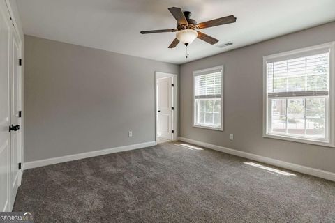 Condominium in Watkinsville GA 170 Elliot Circle 13.jpg