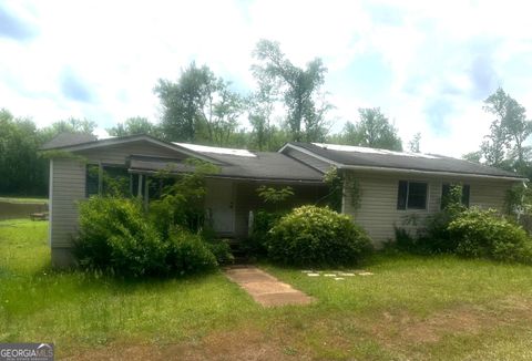 Single Family Residence in Jackson GA 150 Cove Road.jpg