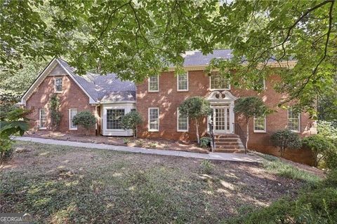 Single Family Residence in Roswell GA 11665 Mountain Laurel Drive.jpg