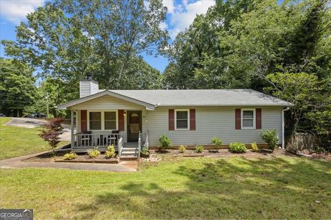 Single Family Residence in Winston GA 8990 Tweeddale Drive.jpg