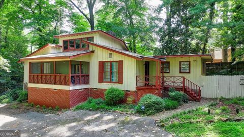 Single Family Residence in Snellville GA 8805 Lake Drive.jpg