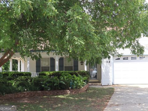 Single Family Residence in Byron GA 108 Jessica Court.jpg