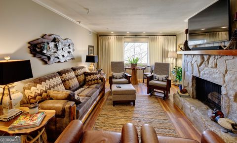 Condominium in Clayton GA 227 Shakespeare Drive #302 4.jpg