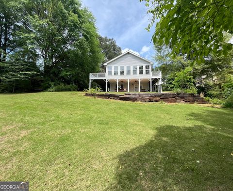 Single Family Residence in Monticello GA 2787 Turtle Cove TRWY.jpg