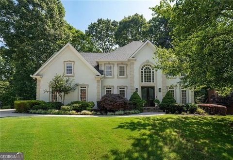 Single Family Residence in Alpharetta GA 10650 Centennial Drive.jpg