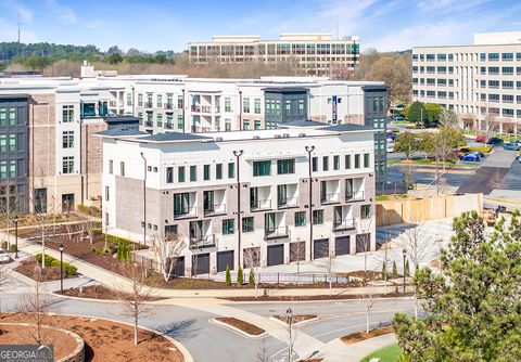 Condominium in Alpharetta GA 7110 Summit Place.jpg