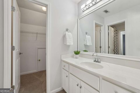Single Family Residence in Alpharetta GA 5975 Deerwoods Trail 28.jpg