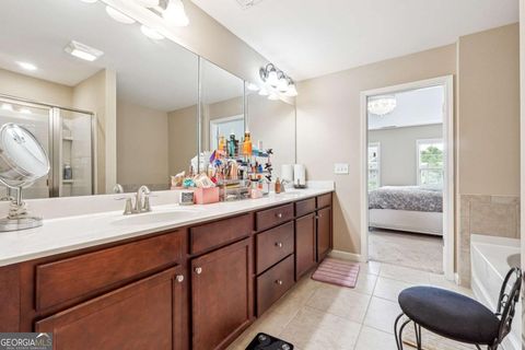 Townhouse in Alpharetta GA 1210 Hampton oaks Drive 12.jpg