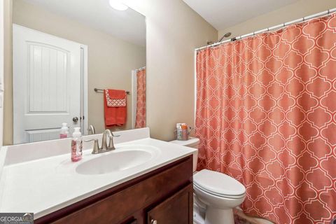 Townhouse in Alpharetta GA 1210 Hampton oaks Drive 18.jpg