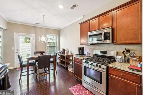 Townhouse in Alpharetta GA 1210 Hampton oaks Drive 9.jpg