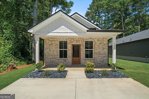 Single Family Residence in Carrollton GA 143 Bowen Street.jpg