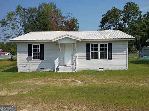 Single Family Residence in Swainsboro GA 311 Modoc Road.jpg