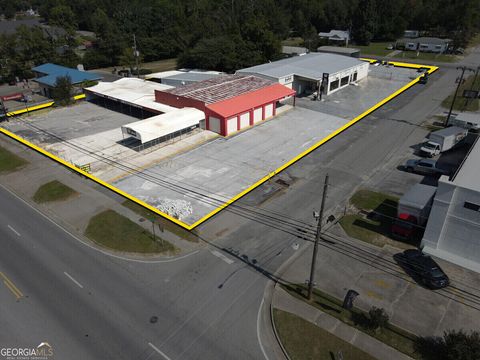 Mixed Use in Swainsboro GA 433 S Main Street.jpg