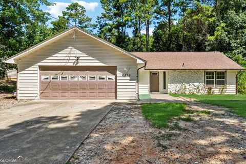 Single Family Residence in Norcross GA 4835 Steve Reynolds Boulevard.jpg