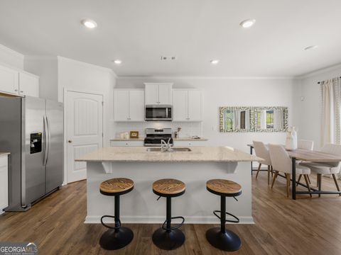 Single Family Residence in Cartersville GA 142 Landsdowne Way 3.jpg