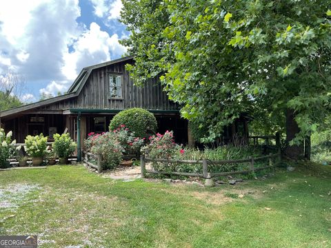 Farm in Lakemont GA 7118 Old 441.jpg