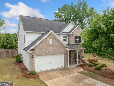 Single Family Residence in Canton GA 461 Timberleaf Road.jpg
