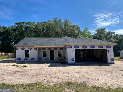Single Family Residence in Ludowici GA 130 NE Kalynne Way.jpg