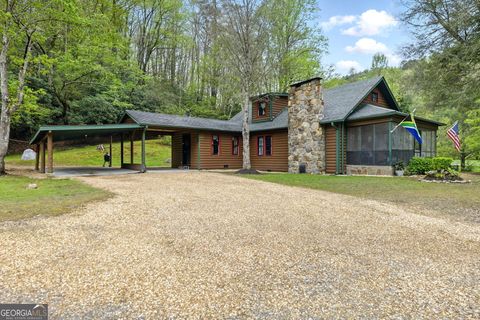 Single Family Residence in Hiawassee GA 1620 Moody Hollow Holw.jpg