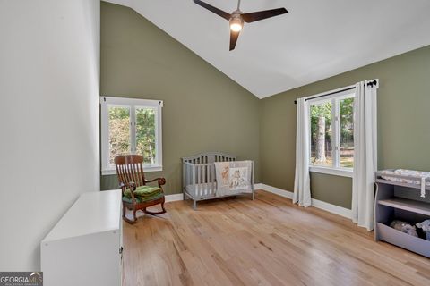 Single Family Residence in Roswell GA 510 Watergate Court 16.jpg