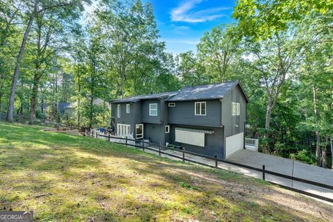 Single Family Residence in Roswell GA 510 Watergate Court 30.jpg