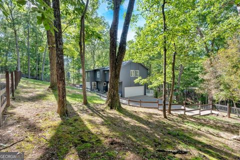 Single Family Residence in Roswell GA 510 Watergate Court 31.jpg