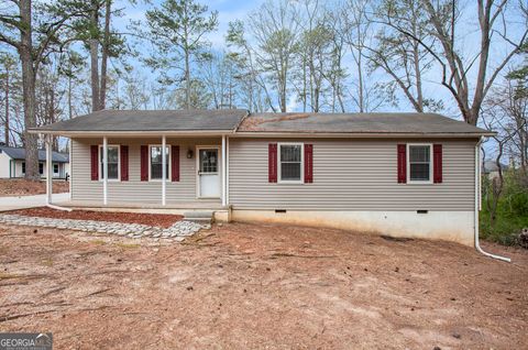 Single Family Residence in Mableton GA 5700 Tracy Drive.jpg