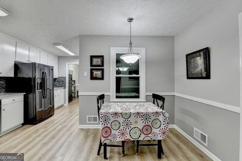 Single Family Residence in Canton GA 2111 Jade Drive 26.jpg