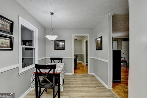 Single Family Residence in Canton GA 2111 Jade Drive 25.jpg