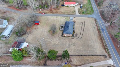 Single Family Residence in Canton GA 2111 Jade Drive 70.jpg