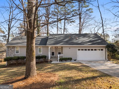 Single Family Residence in Ellenwood GA 1405 Shady Pine Terrace.jpg