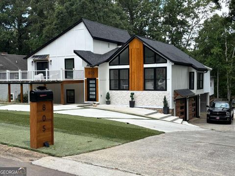 Single Family Residence in Woodstock GA 805 Montclaire Place.jpg