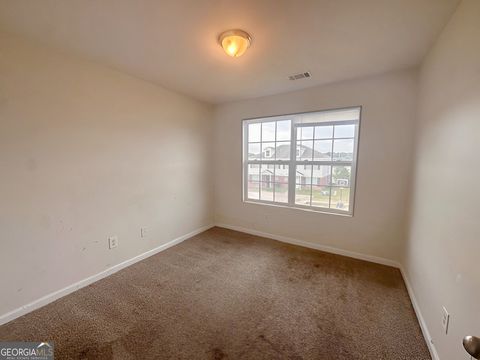 Townhouse in Monroe GA 627 Mill Stone Bluff #B 15.jpg