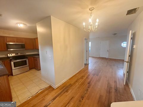 Townhouse in Monroe GA 627 Mill Stone Bluff #B 11.jpg