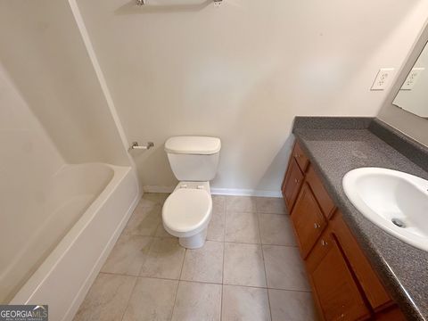 Townhouse in Monroe GA 627 Mill Stone Bluff #B 19.jpg