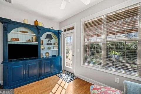 Single Family Residence in Woodstock GA 164 Owens Farm Lane 13.jpg
