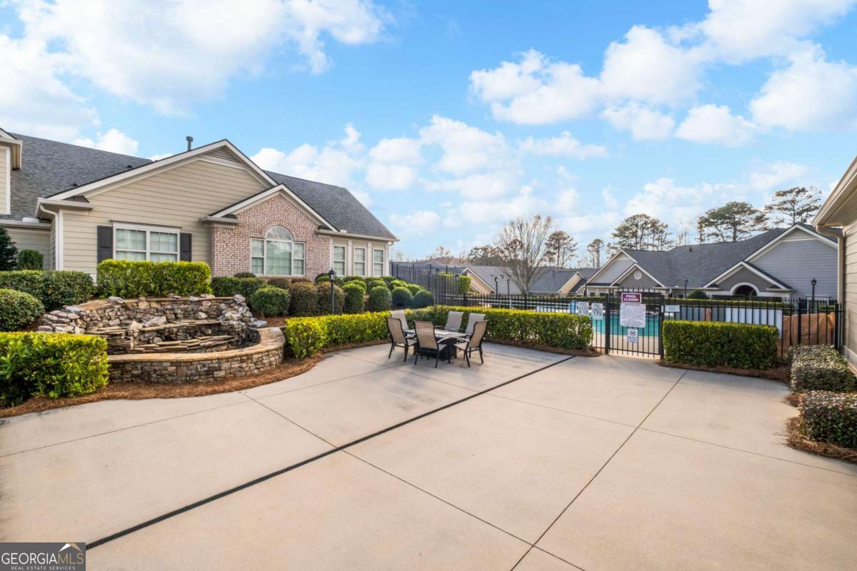Single Family Residence in Woodstock GA 164 Owens Farm Lane 43.jpg