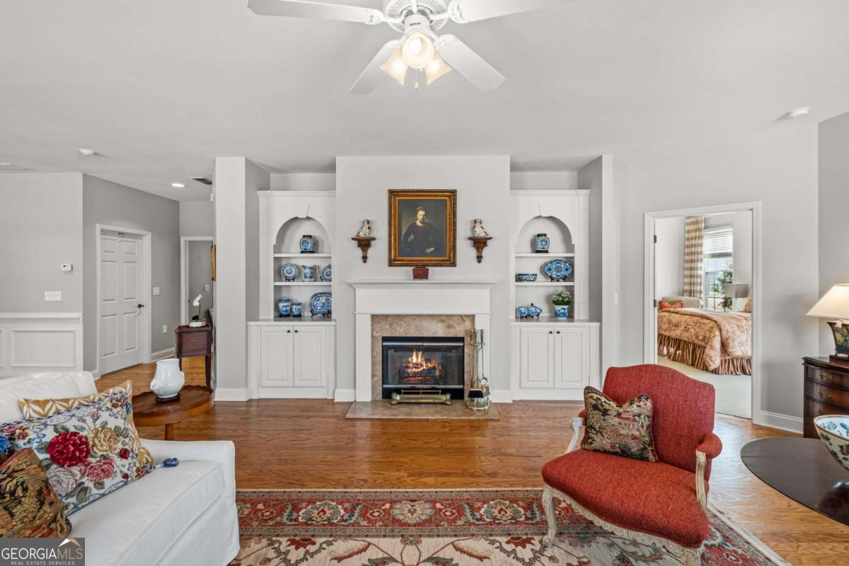 Single Family Residence in Woodstock GA 164 Owens Farm Lane 11.jpg