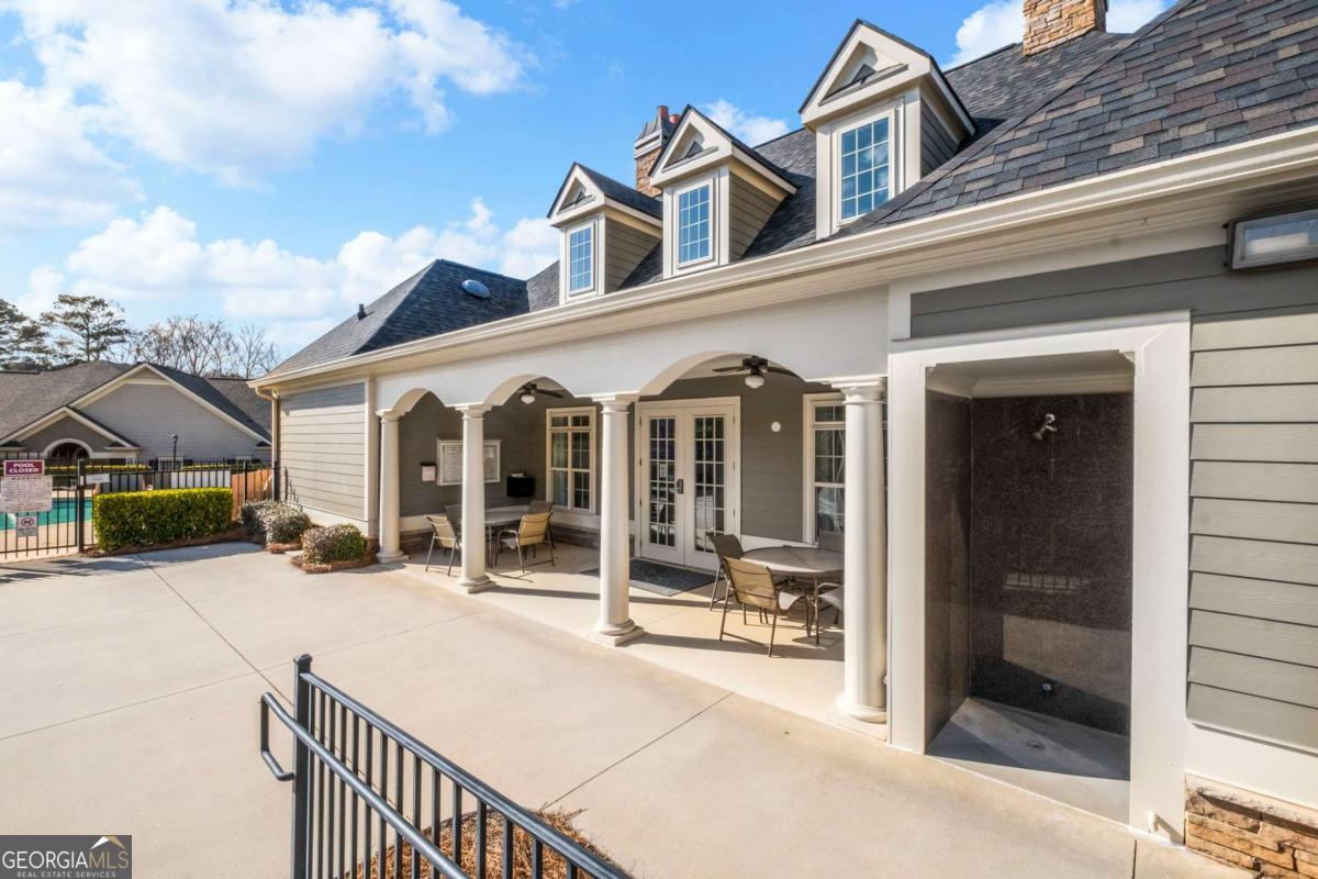 Single Family Residence in Woodstock GA 164 Owens Farm Lane 42.jpg