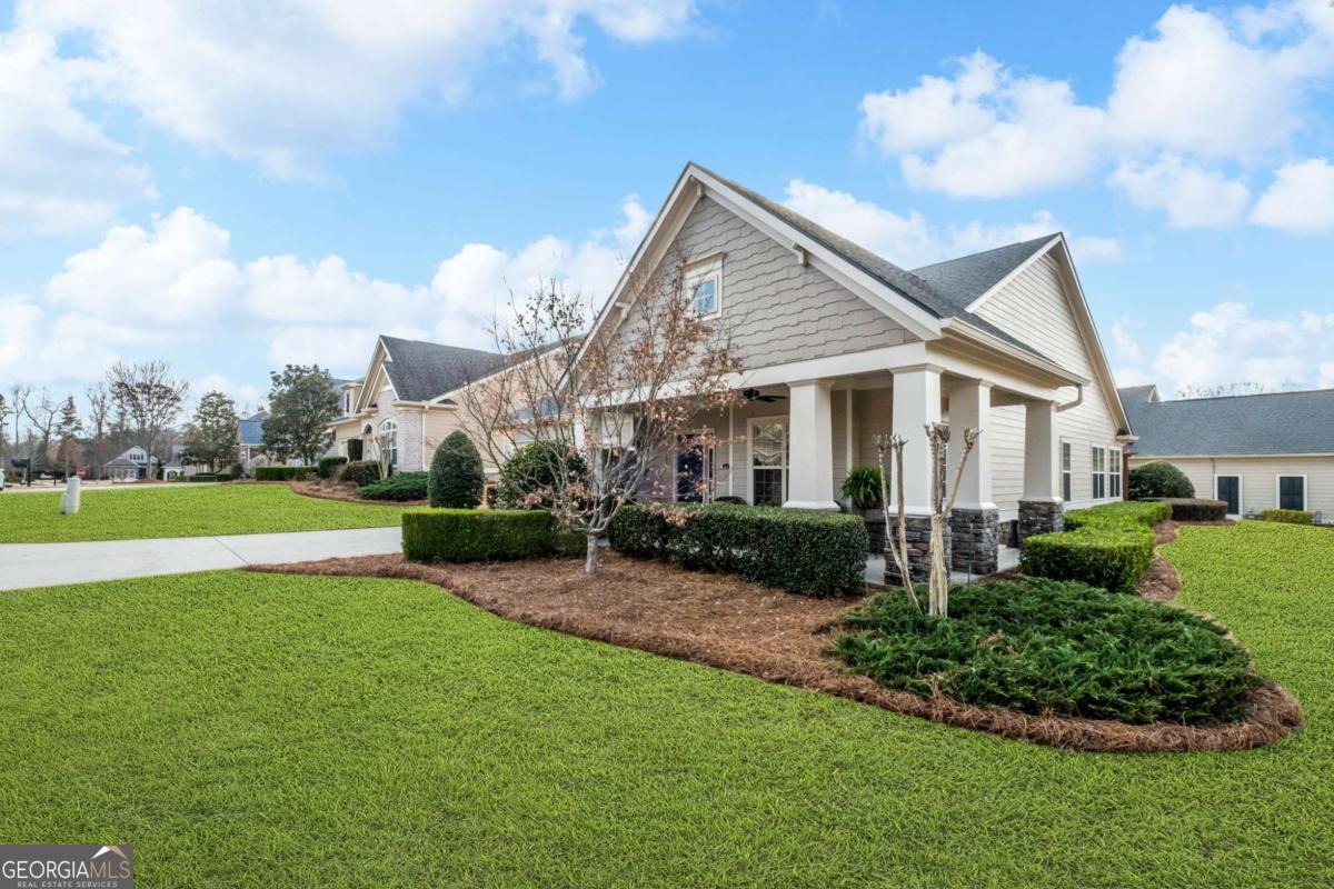 Single Family Residence in Woodstock GA 164 Owens Farm Lane 3.jpg