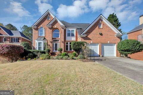 Single Family Residence in Suwanee GA 10890 REGAL FOREST Drive.jpg