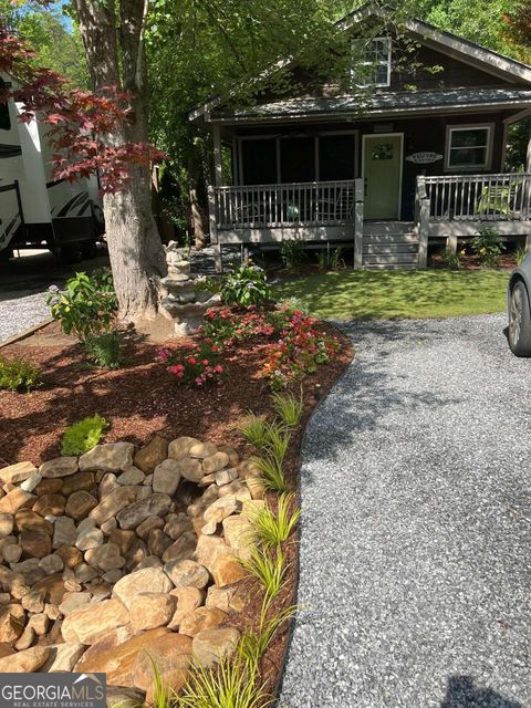 Cabin in Cleveland GA 448 Hidden Valley Road.jpg