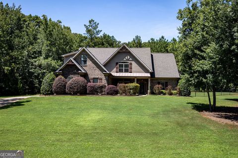 Single Family Residence in Forsyth GA 116 Crescent Drive.jpg