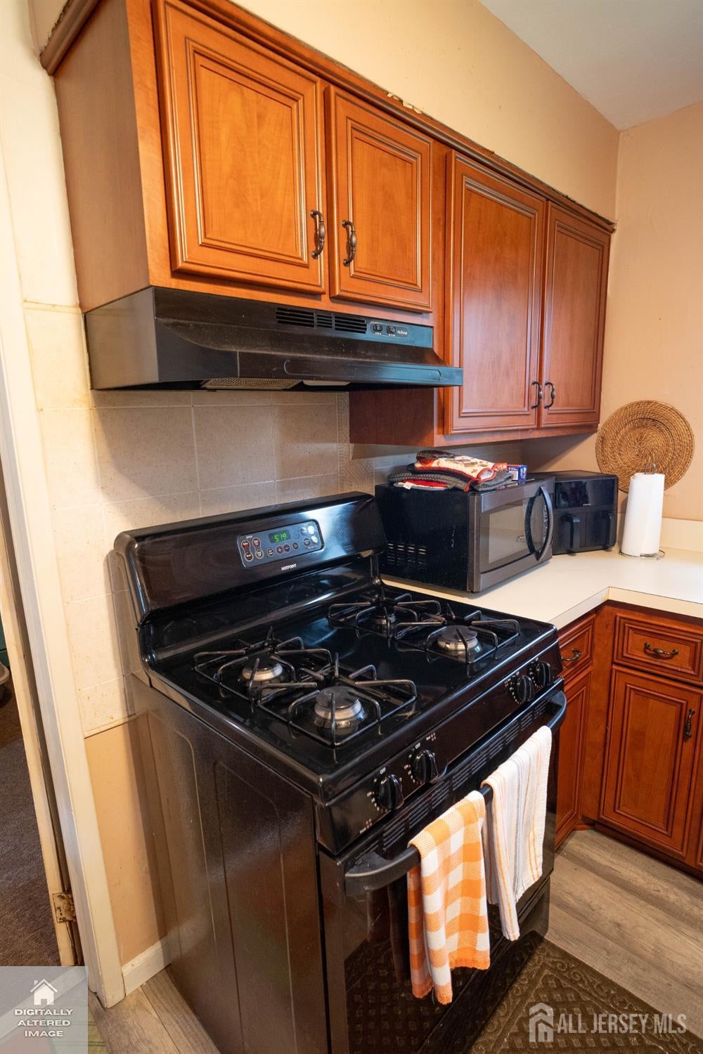 4 Dorset Dr, Trenton, NJ 08618 photo