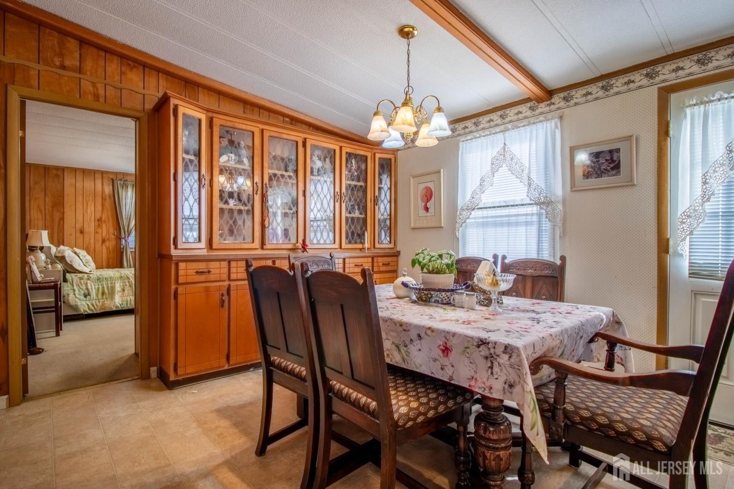 26 Burns Rd, North Brunswick, NJ 08902 photo
