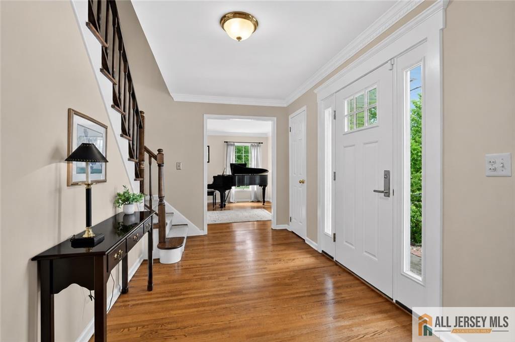 4 Hardley Dr, Cranbury, NJ 08512 photo